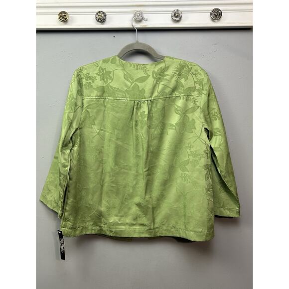 Bob Mackie Studio Womens Jacket Size 10 Green Floral Embossed Cropped Swing NEW - Picture 2 of 10